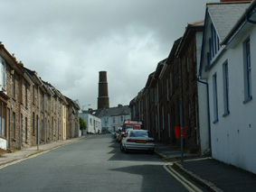 Looking up the road toward Pedn-an-drea